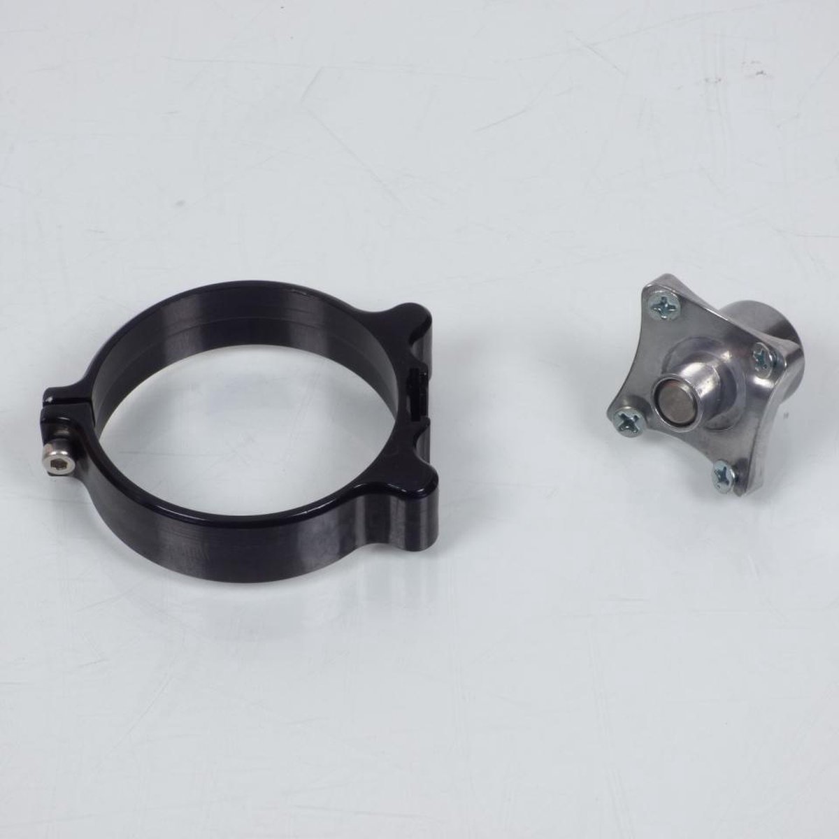Accessoire Asap pour Moto Suzuki 125 RM 1999 à 2009 LK-002 / Ø63.5mm noir 2 bosses Neuf