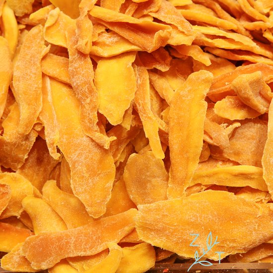 Stapel gedroogde mangostukken, close-up.