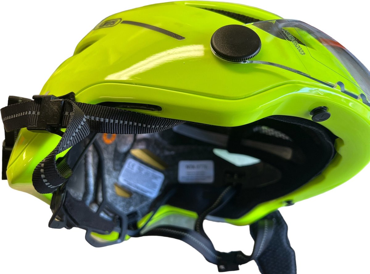 Bol.com ABUS Pedelec 2.0 ACE Fietshelm - Maat L (56-62 cm) - signal yellow aanbieding