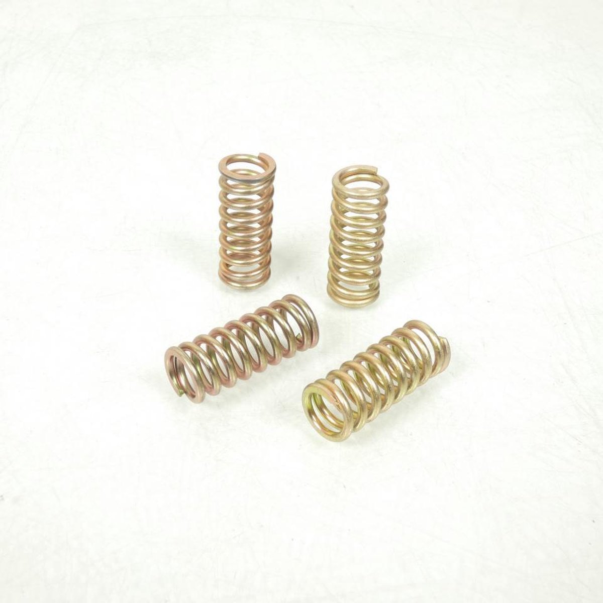 Ressort embrayage Barnett pour quad Yamaha 225 YTM 1983-1986 501-47-04044 MT44-4