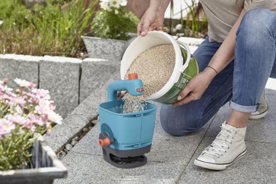 GARDENA Handstrooier M - Strooikar- 100m2 - 1.8 Liter van GARDENA — afbeelding 4
