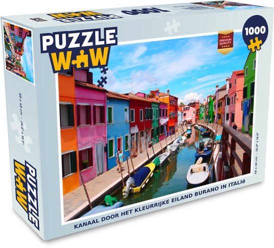 Puzzel kanaal door het kleurrijke eiland Burano