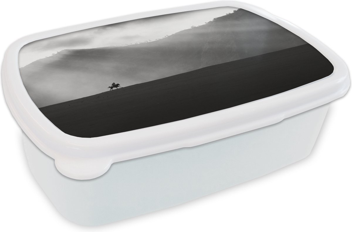 Broodtrommel Wit - Lunchbox - Brooddoos - Paard - Licht - Berg - 18x12x6 cm - Volwassenen