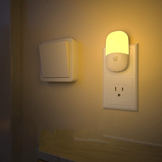 Lueas® -Nachtlampje met Bewegingssensor - LED Nachtlampje Stopcontact - Nachtlampje voor Kinderen en Volwassenen- Warm licht - Dimbaar van Lueas — afbeelding 4
