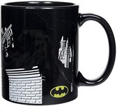 DC Comics Batman Shadows Mug Thermo-réactif 325 ml