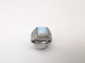 RVS Edelsteen Opaal zilverkleurig Griekse design Ring. Maat 22. Vierkant ringen met beschermsteen. geweldige ring zelf te dragen of iemand cadeau te geven.