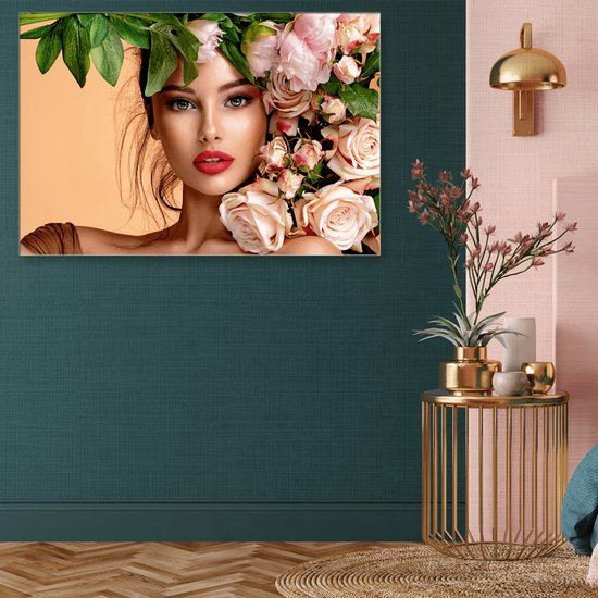 Wanddecoratie / Schilderij / Poster / Doek / Schilderstuk / Muurdecoratie / Fotokunst / Tafereel Beautiful girl with flowers gedrukt op Dibond