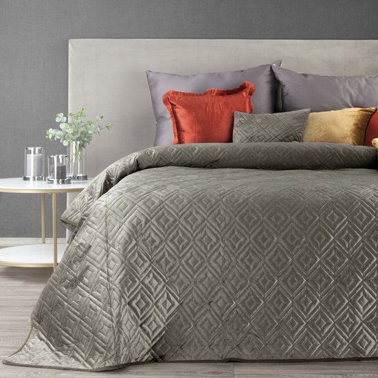 Oneiro’s luxe ARIEL Type 3 Beddensprei Taupe - 220x240 cm – bedsprei 2 persoons - beige – beddengoed – slaapkamer – spreien – dekens – wonen – slapen