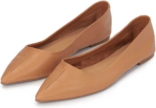 Sokken in ballerina's: de nieuwe trend zal je verrassen Sokken in ballerina's: de nieuwe trend zal je verrassen