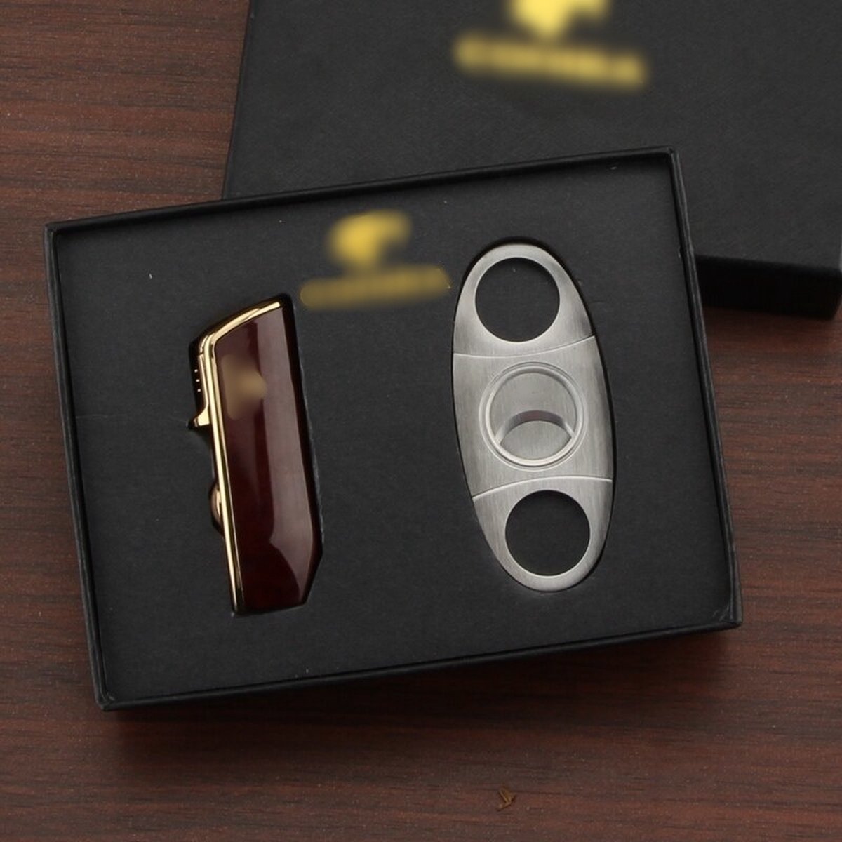 Goedkoopste Cohiba sigarenaansteker en sigarenknipper set in rood - Jet flame aansteker met boor en knipper in luxe geschenkdoos
