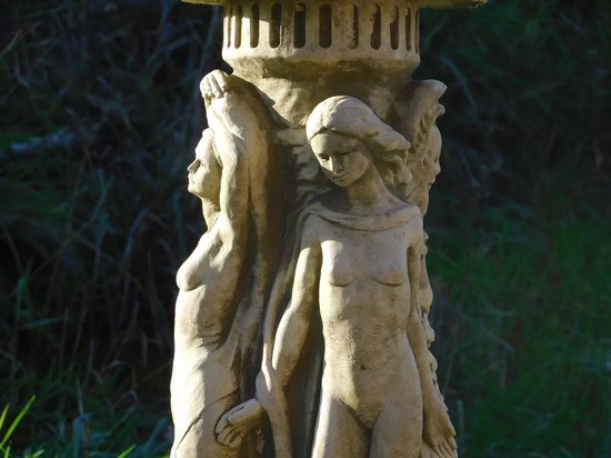 Décor d'ornement de Jardin en Pierre de Fonte - Bain d'oiseau sur