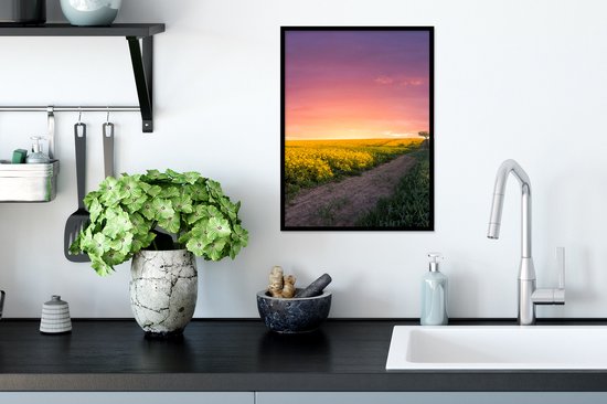 Fotolijst incl. Poster - Bloemen - Weg - Lucht - Geel - Paars - Zonsondergang - Natuur - 30x40 cm - Posterlijst