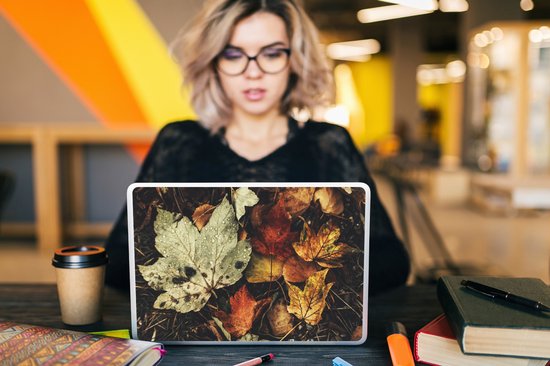 Laptop sticker - 14 inch - Herfstbladeren - Herfst - Seizoenen - Natuur - 32x5x23x5cm - Laptopstickers - Laptop skin - Cover