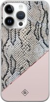 Casimoda® hoesje - Geschikt voor iPhone 14 Pro Max - Snake Print - Siliconen/TPU telefoonhoesje - Backcover - Slangenprint - Roze