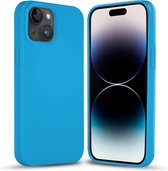 Coverzs Solid silicone case geschikt voor Apple iPhone 14 Plus (lichtblauw) - iPhone 14 Plus hoesje blauw - iPhone 14 Plus case geschikt voor Apple - Luxe siliconen hoesje met 3-laags bescherming