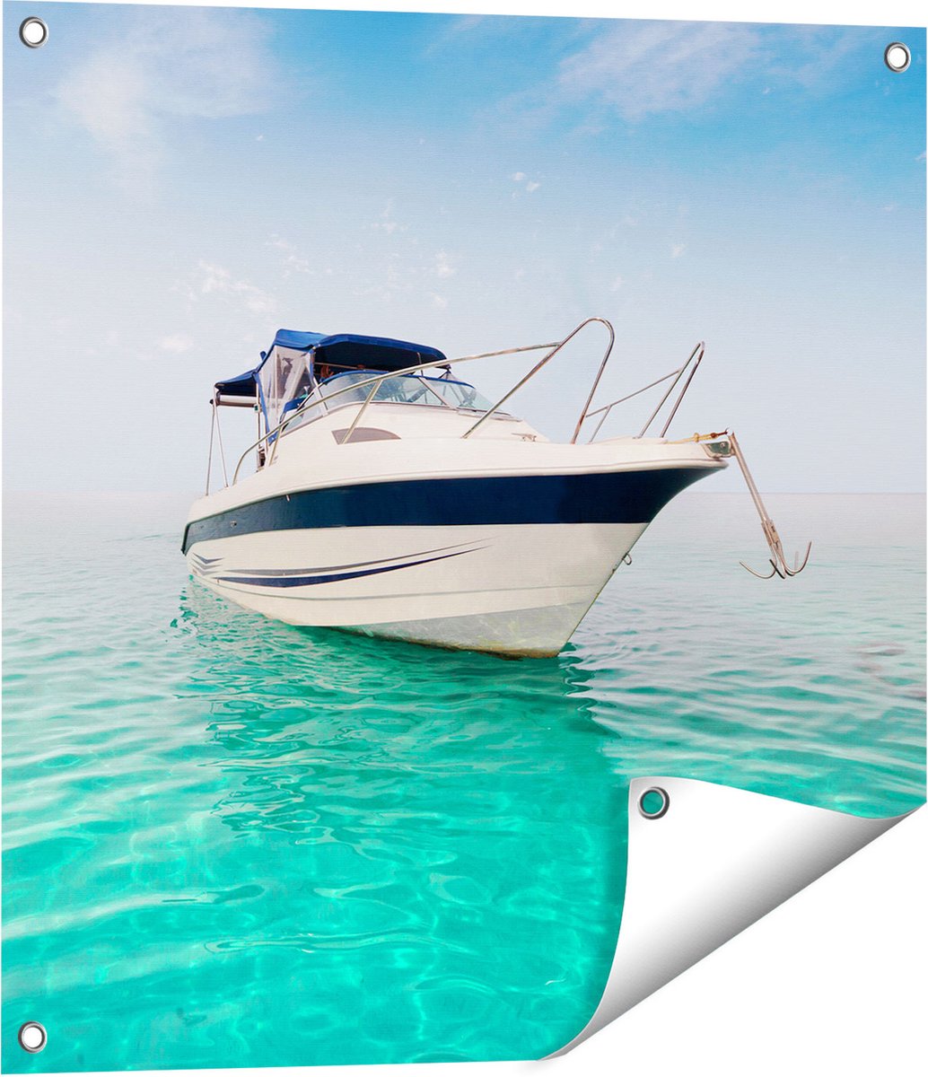 Gards Tuinposter Motorboot aan het Strand met Blauw Water - 60x60 cm - Tuindoek - Tuindecoratie - Wanddecoratie buiten - Tuinschilderij Multikleur