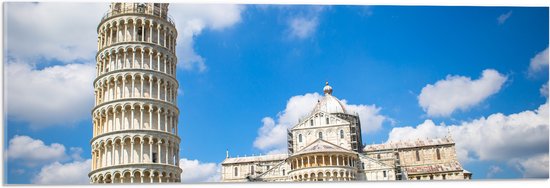 WallClassics - Acrylglas - Toeristische Toren van Pisa in Italië - 90x30 cm Foto op Acrylglas (Met Ophangsysteem)