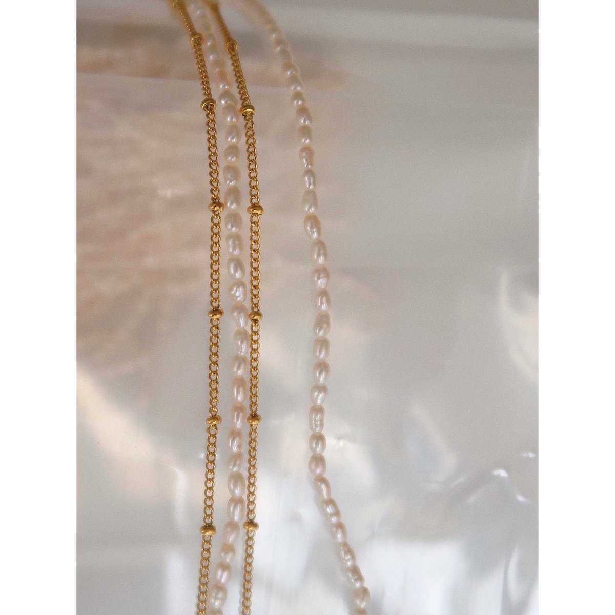 Gouden Heup Bodychain met Parels Gouden Heup Bodychain met Parels