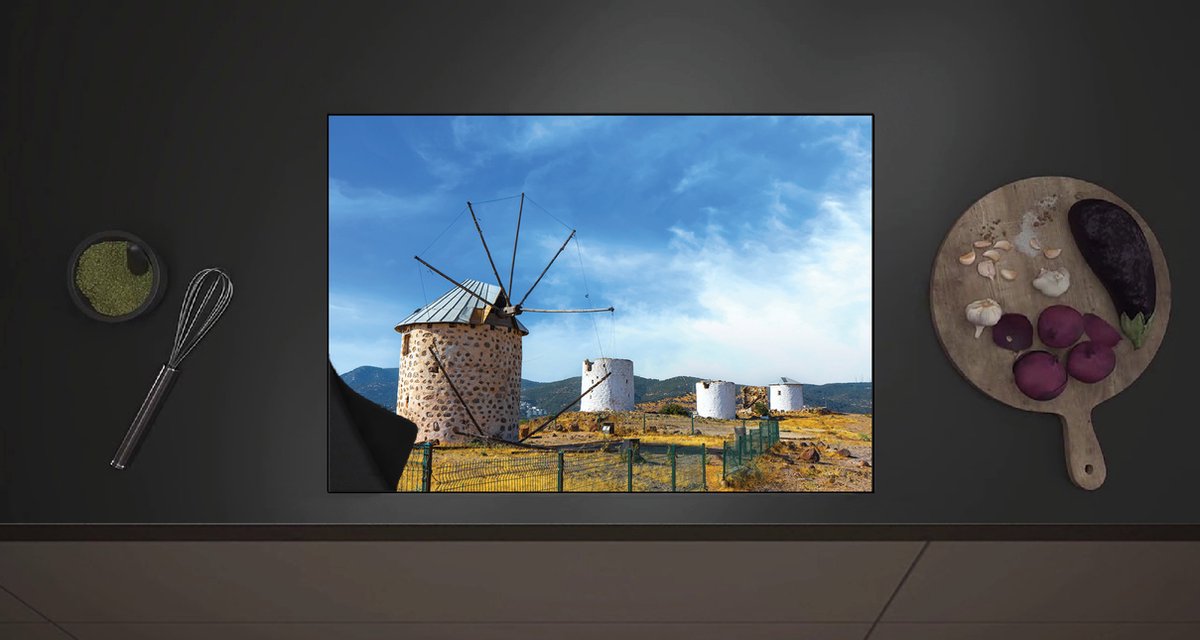 Inductieplaat Beschermer - De Windmolens van Bodrum onder Sluierbewolking, Turkije - 70x52 cm - 2 mm Dik - Inductie Beschermer met zwarte kern