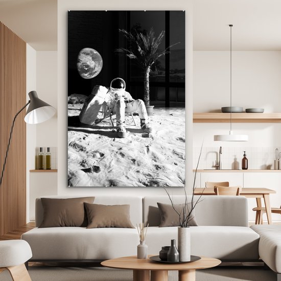 Peinture sur Verre - Astronaute - Zwart - Wit - Chaise - 100x150 cm - Peintures sur Verre Peintures - Photo sur Glas