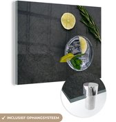 MuchoWow® Glasschilderij 40x30 cm - Schilderij acrylglas - Cocktail - Glas - Limoen - Foto op glas - Schilderijen