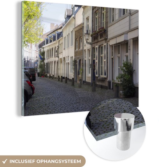 MuchoWow® Glasschilderij 120x90 cm - Schilderij acrylglas - Straat - Maastricht - Nederland - Foto op glas - Schilderijen