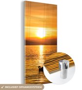 MuchoWow® Glasschilderij 40x80 cm - Schilderij acrylglas - Zwaan - Zonsondergang - Goud - Foto op glas - Schilderijen