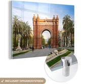 MuchoWow® Glasschilderij 90x60 cm - Schilderij acrylglas - Poort - Barcelona - Spanje - Foto op glas - Schilderijen