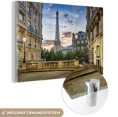 Art sur verre - Vue de la Tour Eiffel depuis une rue de Paris - 30x20 cm - Peintures sur Verre Acrylique - Photo sur Glas