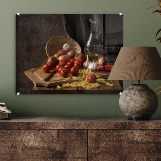 MuchoWow® Tableau sur verre 40x30 cm - Tableau sur verre acrylique - Planche à découper - Légume - Nature morte - Pâtes - Oignon - Tomate - Planche à découper - Photo sur verre - Décoration murale salon - Décoration murale chambre - Peintures