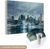MuchoWow® Glasschilderij 30x20 cm - Schilderij acrylglas - New York - Skyline - Winter - Foto op glas - Schilderijen