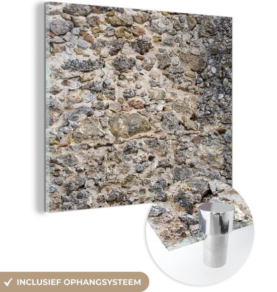 MuchoWow® Glasschilderij 90x90 cm - Schilderij acrylglas - Middeleeuwse antieke stenen muur - Foto op glas - Schilderijen