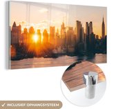 MuchoWow® Glasschilderij 40x20 cm - Schilderij acrylglas - New York - Skyline - Zon - Foto op glas - Schilderijen