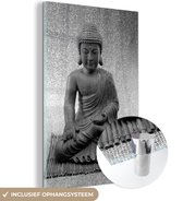 MuchoWow® Glasschilderij 40x60 cm - Schilderij acrylglas - Hindoe Boeddha standbeeld - zwart wit - Foto op glas - Schilderijen