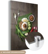 MuchoWow® Glasschilderij 30x40 cm - Schilderij acrylglas - Bovenaanzicht van eten nasi lemak uit de Maleisische keuken - Foto op glas - Schilderijen