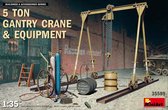 1:35 MiniArt 35589 5 Ton gantry crane & Equipment Plastic kit