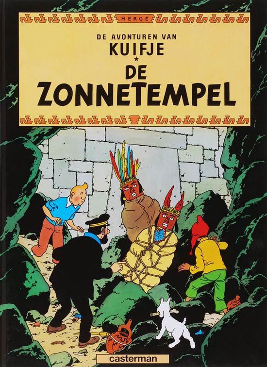 Kuifje en Haddock in een grot, met gevangenen met kleurrijke verenkransen. De titel 'De Zonnetempel' is in goud.