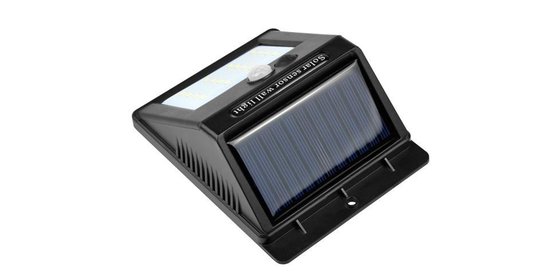 Zwarte solar wandlamp met zonnepaneel, bewegingssensor en 20 LED-lampjes.
