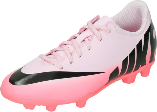 Nike jr. Mercurial vapor 15 club fg/mg in de kleur roze.