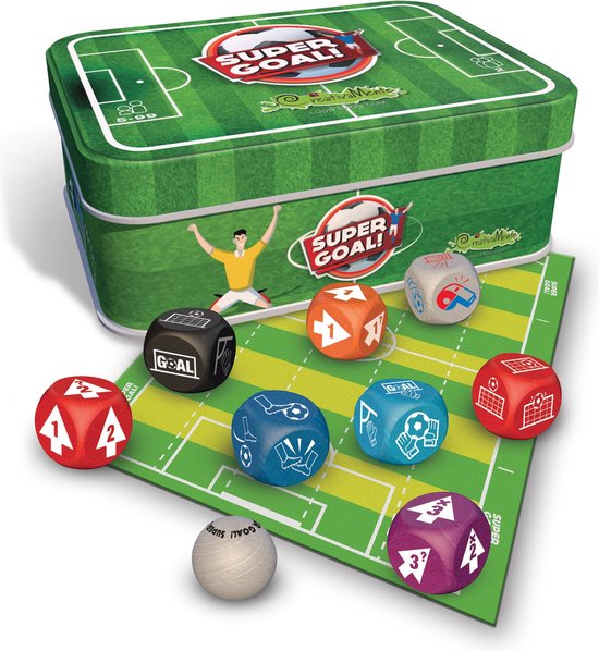 Voetbalspel Super Goal! met dobbelstenen in diverse kleuren op een voetbalveldmat.