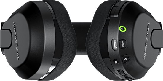 Zwarte Turtle Beach Stealth 600 headset met aan de zijkant de aan/uit-knop, bluetooth-knop en modusknop.