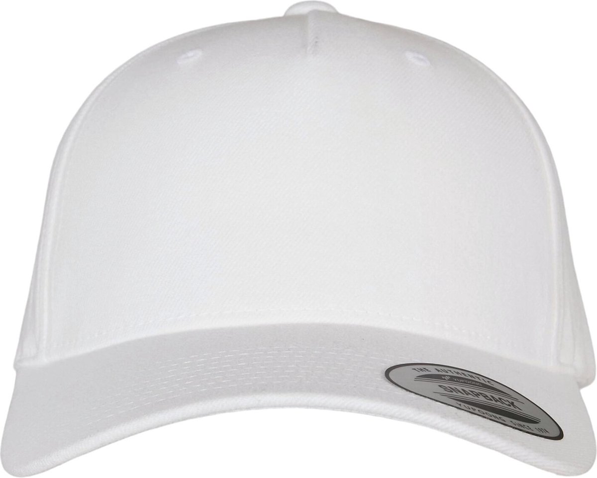 Urban Classics - YP CLASSICS 5PANEL PREMIUM CURVED VISOR Snapback Pet - Wit