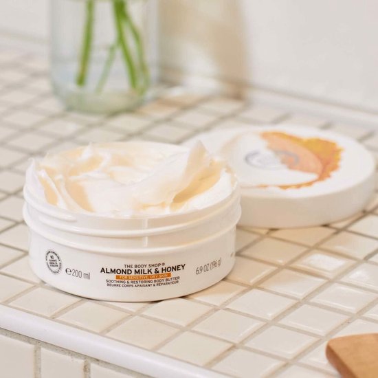 Lichaamsboter The Body Shop ALMOND MILK 50 ml Gevoelige huid van The Body Shop — afbeelding 3