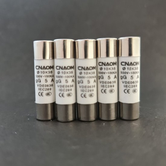R015 10x38 Keramische Buiszekering - 5A - 10x38mm 5stuks | bol