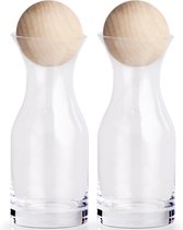2x Glazen kleine flessen/karaffen met bal dop 250 ml - Keuken/kookbenodigdheden - Tafel dekken - Olie/azijn flessen