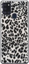 Leuke Telefoonhoesjes - Hoesje geschikt voor Samsung Galaxy A21s - Luipaard grijs - Soft case - TPU - Luipaardprint - Grijs
