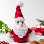 DIY HAAKPAKKET SANTA CLAUS KERSTMAN - incl. 250 gr. vulling