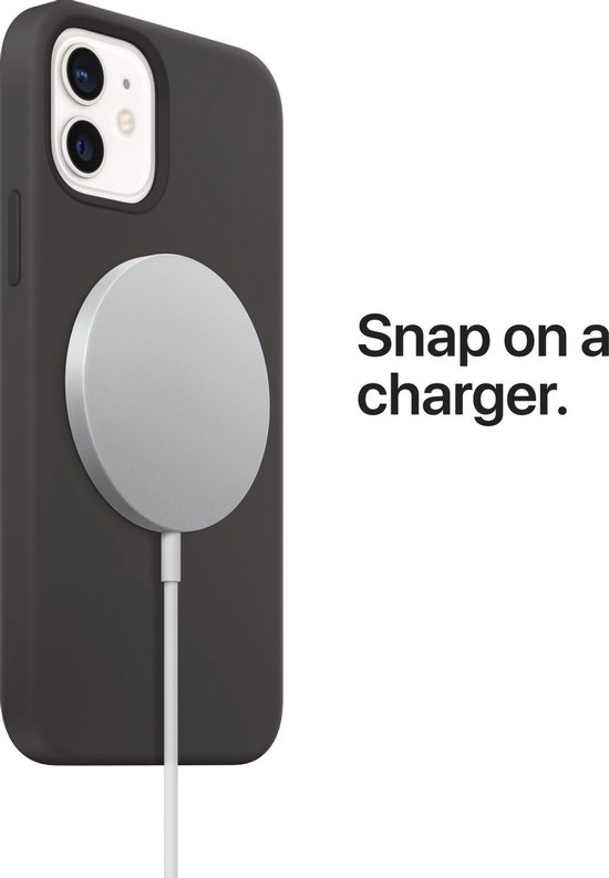 Donkerbruin hoesje voor iPhone met MagSafe oplader erop geklikt.