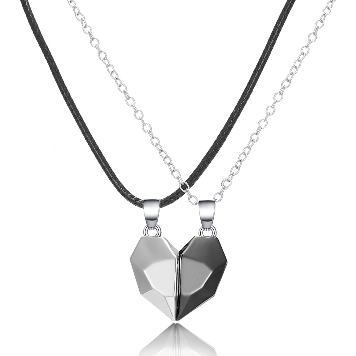 Koppel kettingen hart | zilver zwart | magnetisch hartje | Valentijn ketting | liefdes cadeau | Sparkolia | Vriendschapskettingen