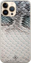 Casimoda® hoesje - Geschikt voor iPhone 13 Pro Max - Oh My Snake - Siliconen/TPU telefoonhoesje - Backcover - Slangenprint - Blauw